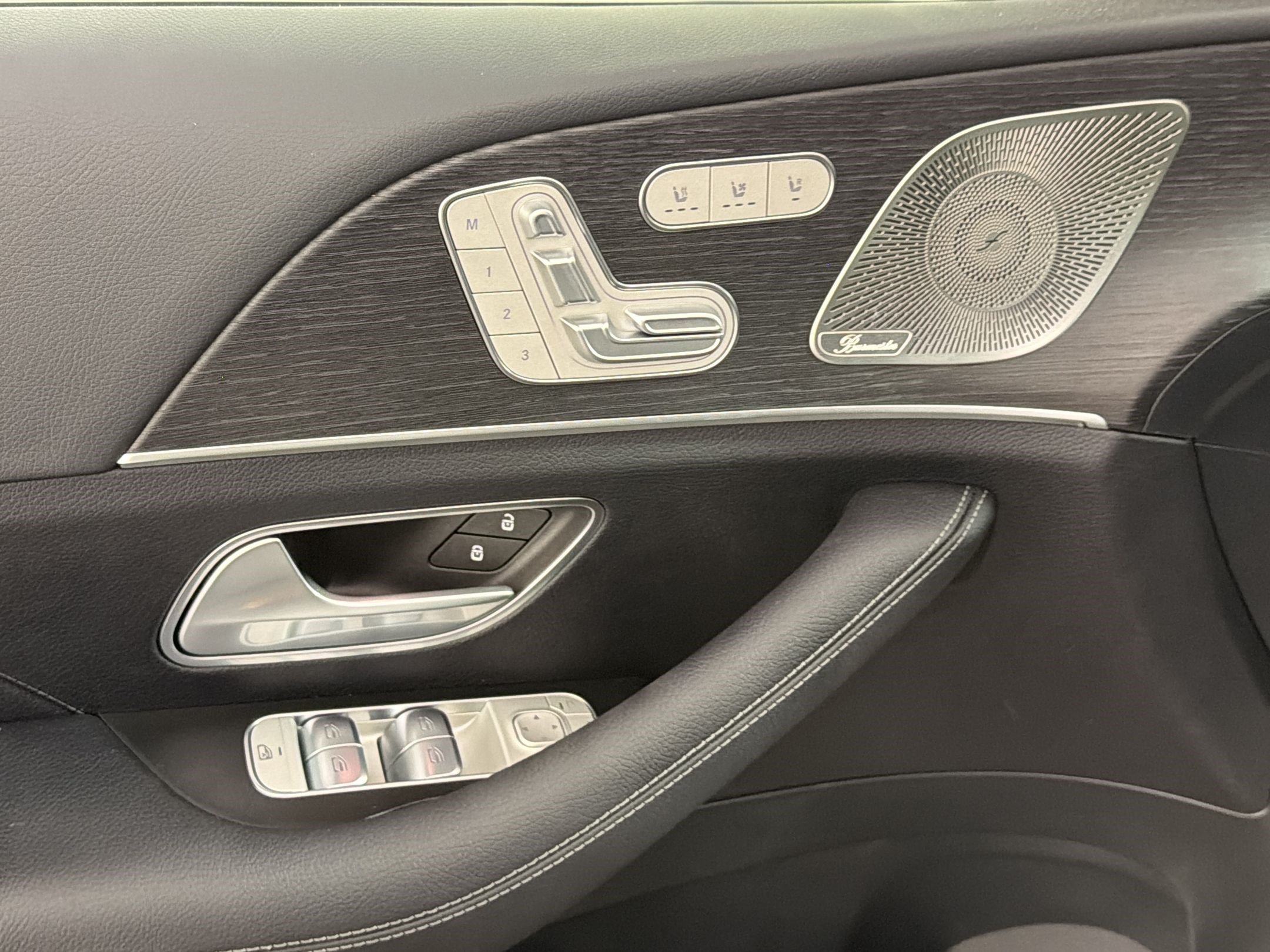 New 2026 Mercedes-Benz GLS 450 4MATIC image 21