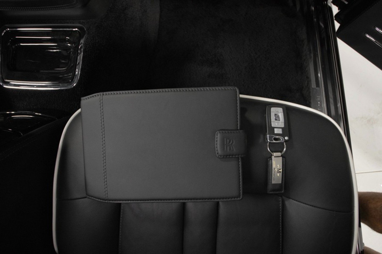 Used 2013 Rolls-Royce Phantom image 88