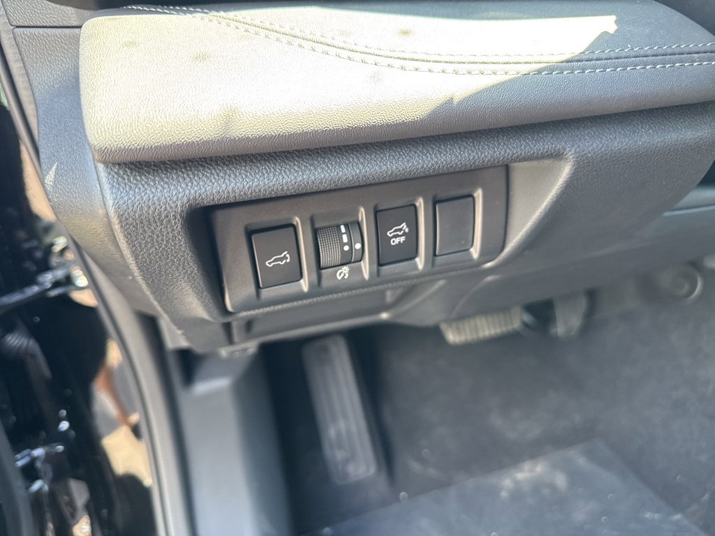 New 2025 Subaru Outback Touring XT image 11
