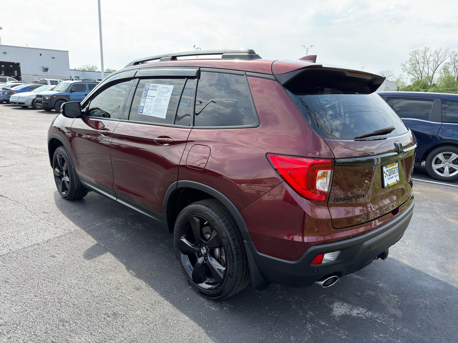 Used 2021 Honda Passport Elite image 4