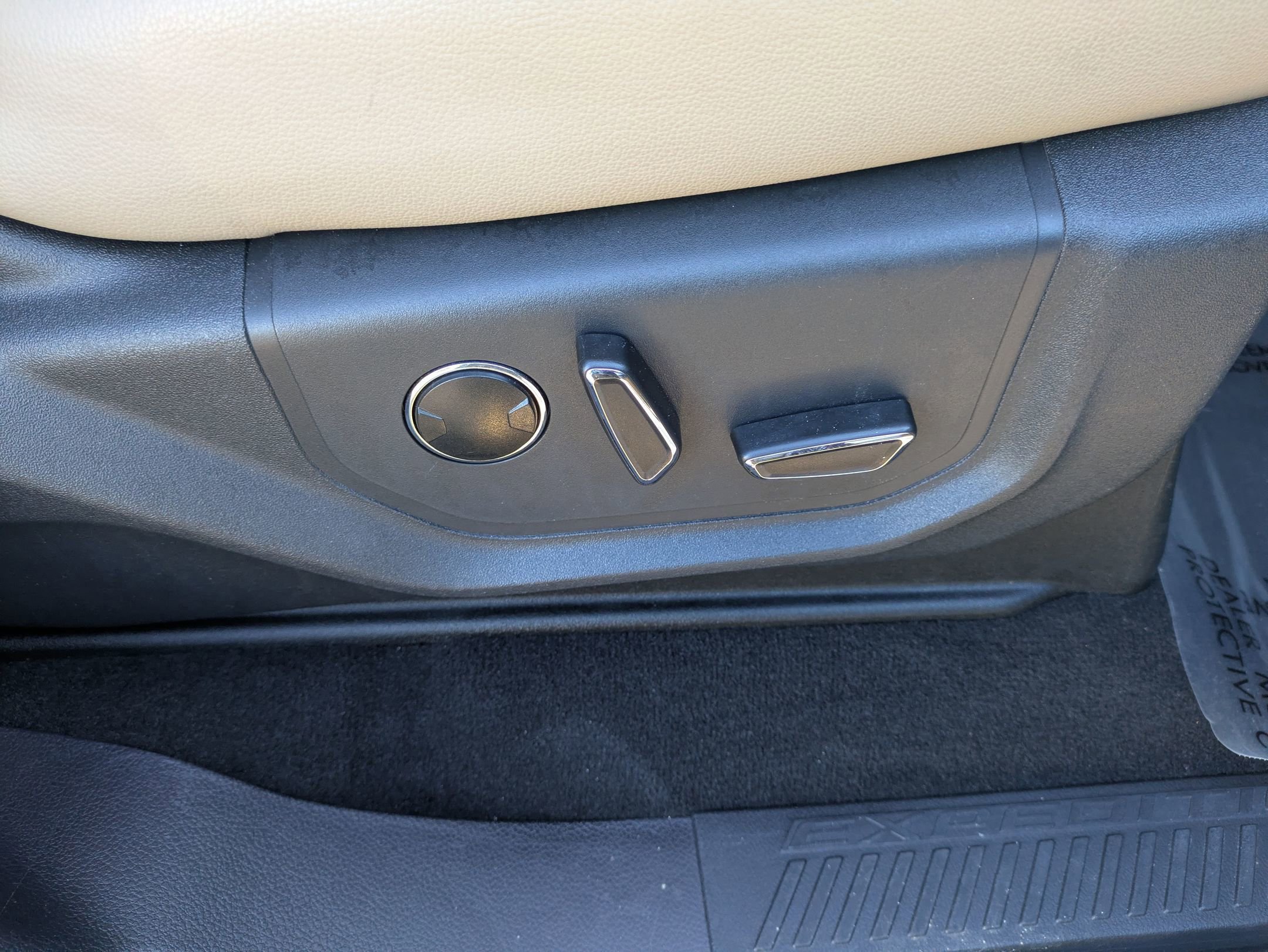 Certified 2024 Ford Expedition Limited image 39