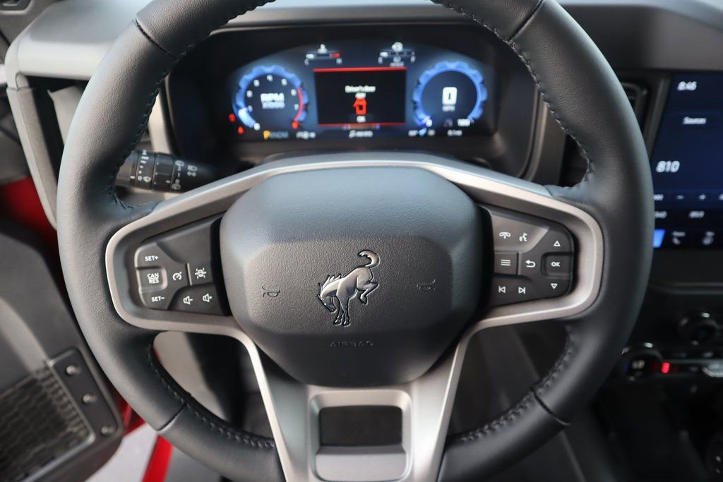 New 2025 Ford Bronco Big Bend image 3