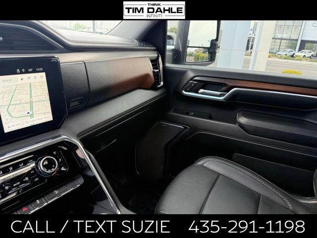 Used 2024 GMC Sierra 2500 Denali w/ Technology Package AWD/4WD image 11