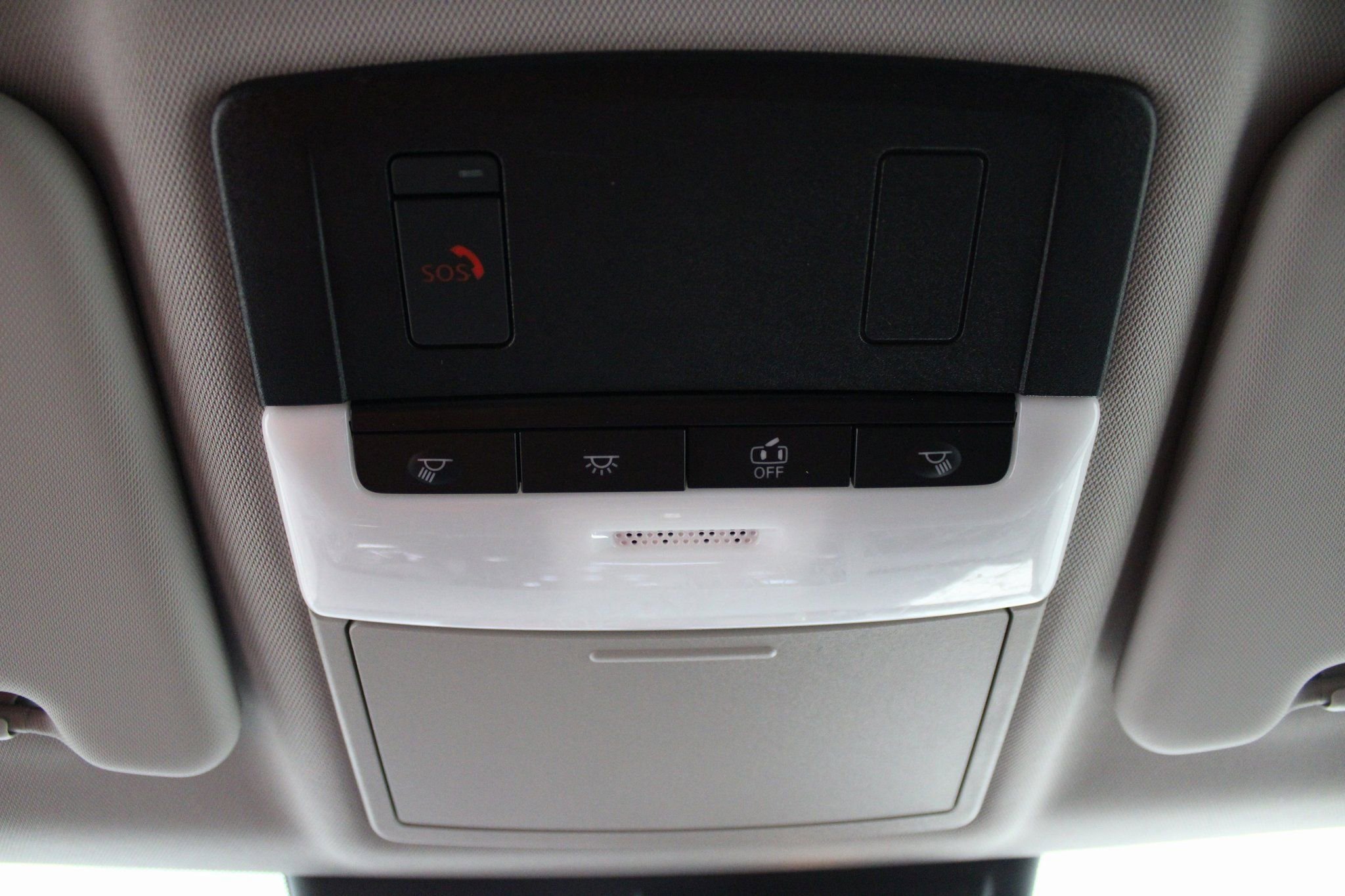 Used 2023 Mitsubishi Outlander SE image 44