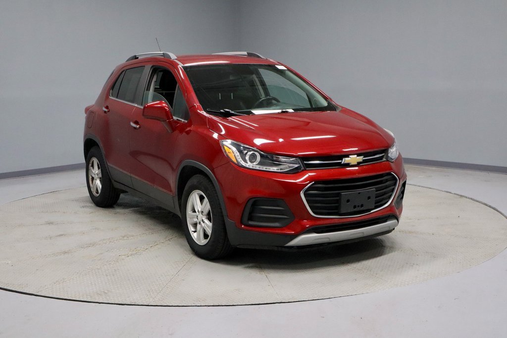 Used 2020 Chevrolet Trax LT w/ Driver Confidence Package image 1