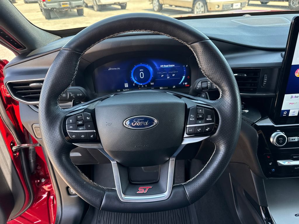 Used 2023 Ford Explorer ST w/ Equipment Group 401A AWD/4WD image 14