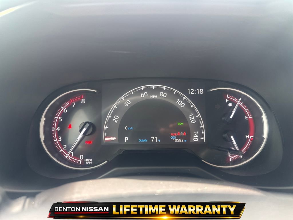 Used 2025 Toyota RAV4 XLE w/ Convenience Package image 15