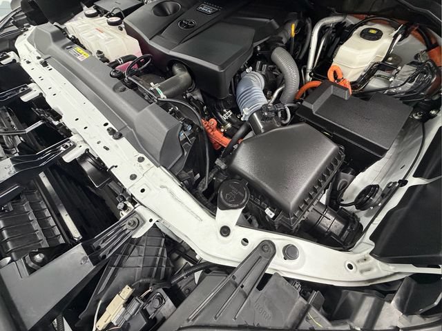 Used 2024 Toyota Sequoia Limited AWD/4WD image 11