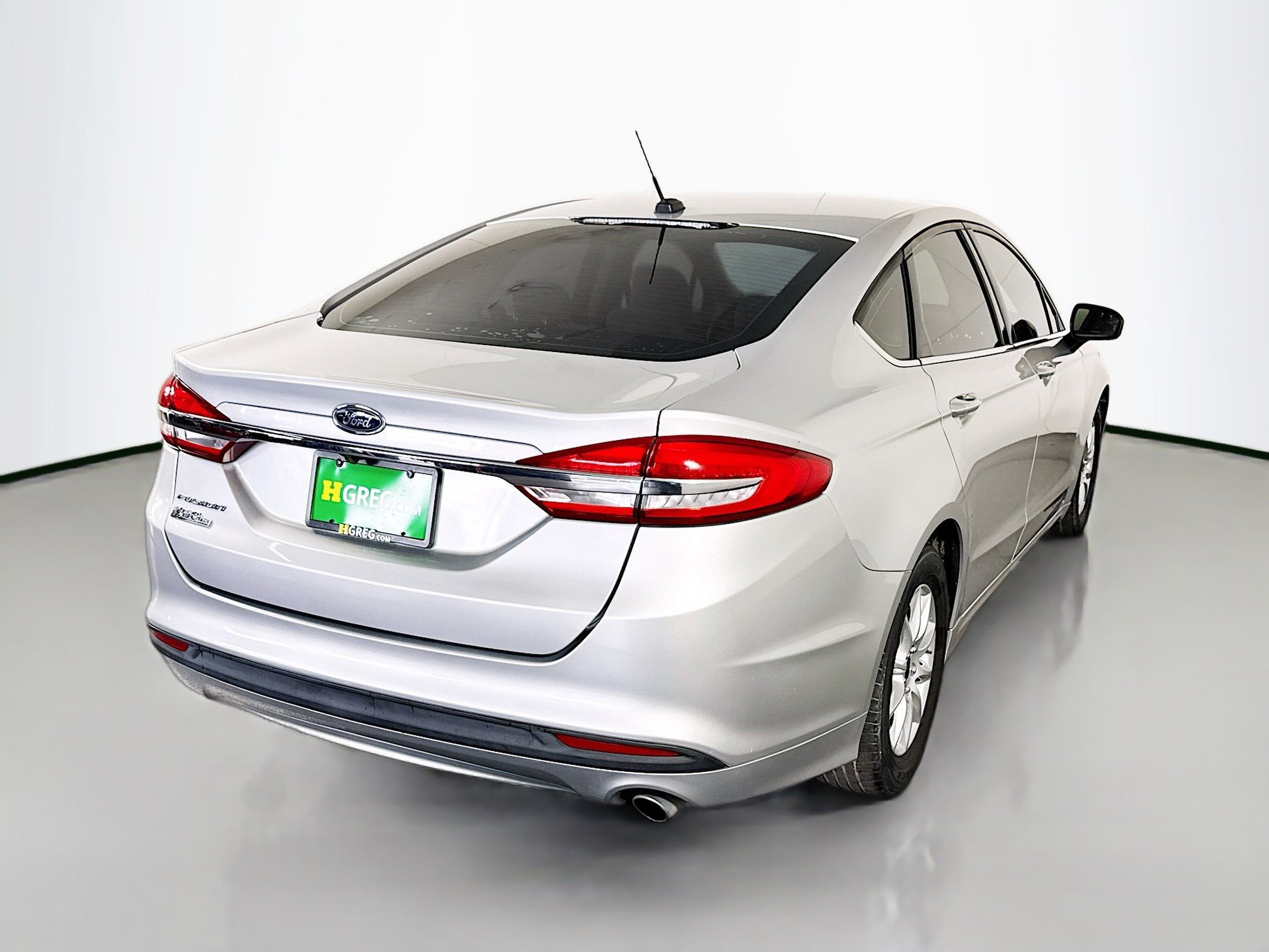 Used 2017 Ford Fusion S image 10