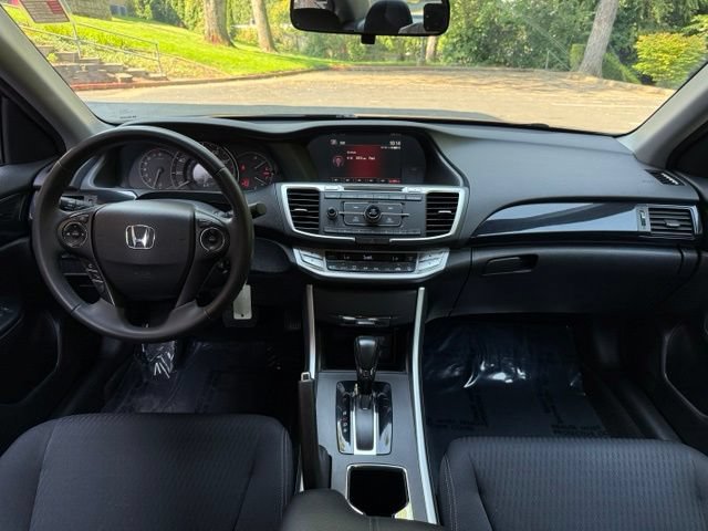 Used 2015 Honda Accord Sport image 13