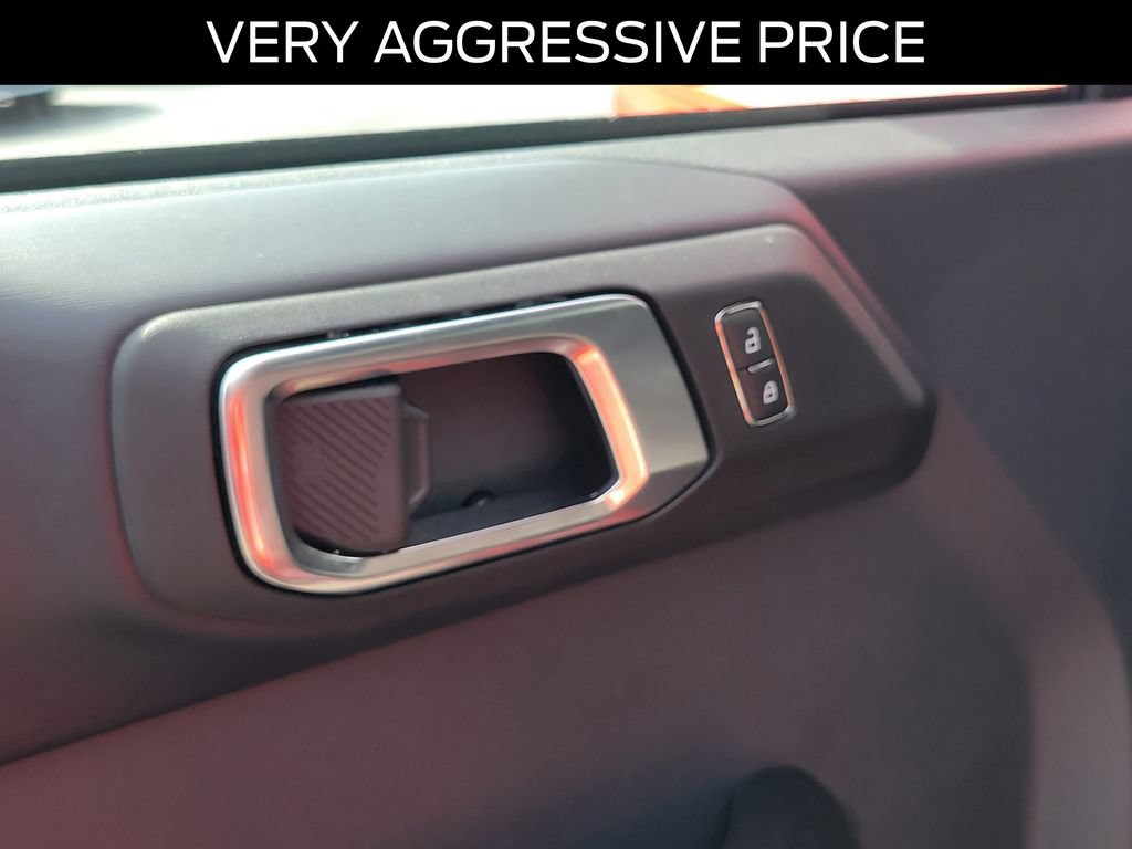 Certified 2024 Ford Bronco Badlands AWD/4WD image 23