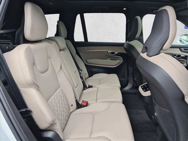Used 2026 Volvo XC90 B6 Plus w/ Protection Package Premier AWD/4WD image 20