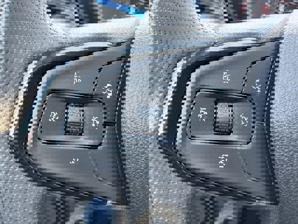 New 2026 Chevrolet Trax LS w/ LS Convenience Package image 20