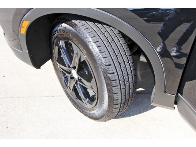 Used 2025 Chevrolet Blazer LT AWD/4WD image 7