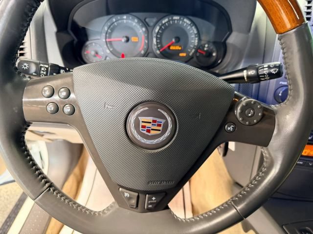 Used 2003 Cadillac CTS 3.2 w/ Preferred Equipment Group RWD image 9
