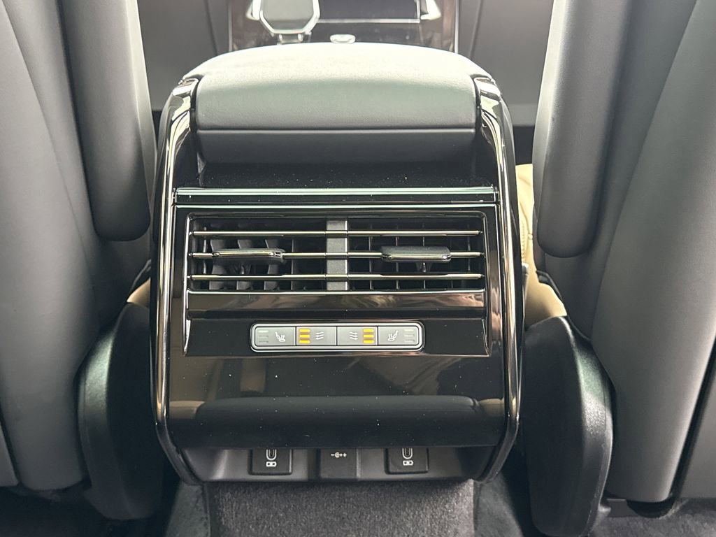 New 2026 Land Rover Range Rover Sport Dynamic SE image 21