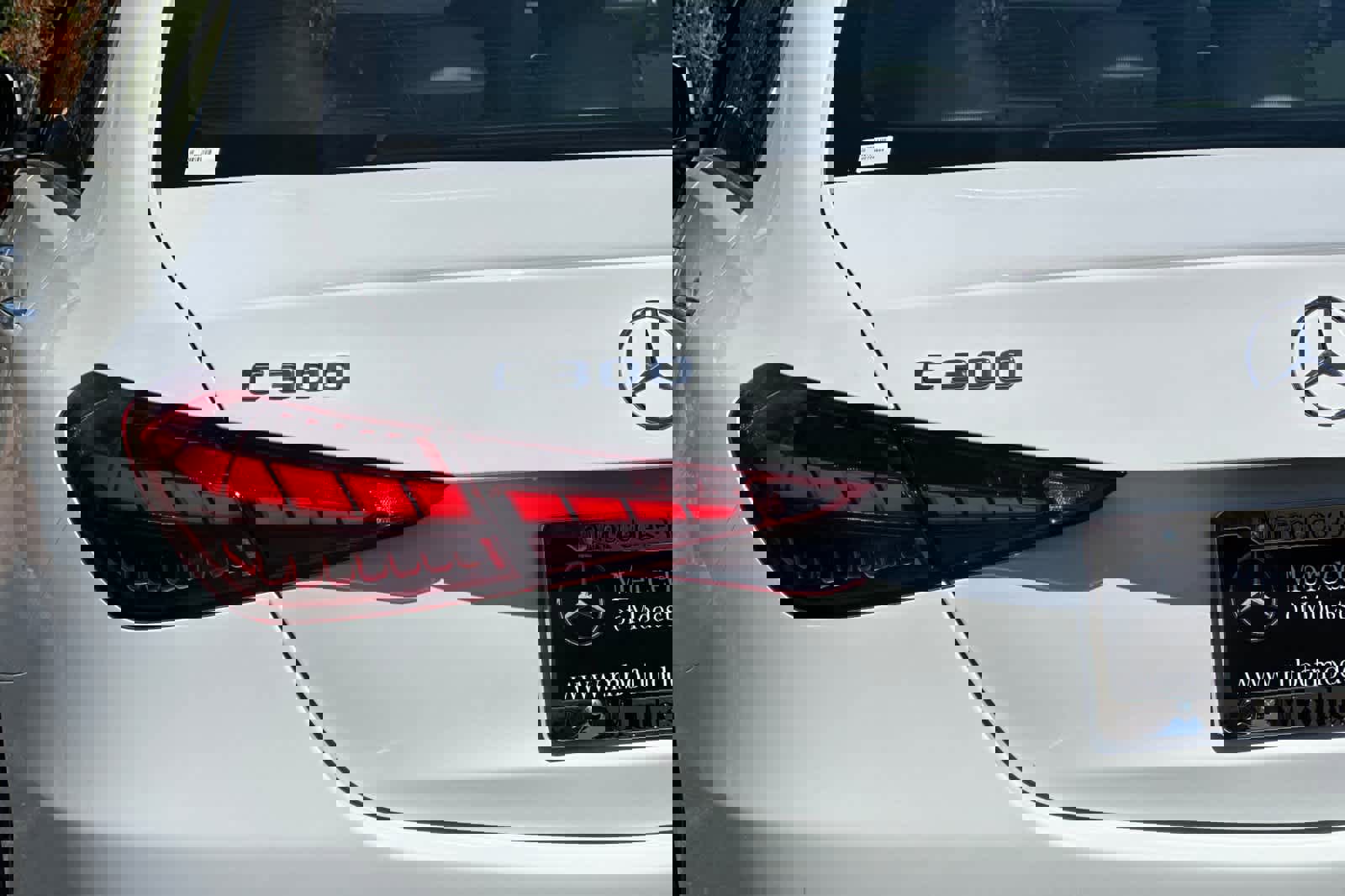 Certified 2025 Mercedes-Benz C 300 4MATIC Sedan image 24