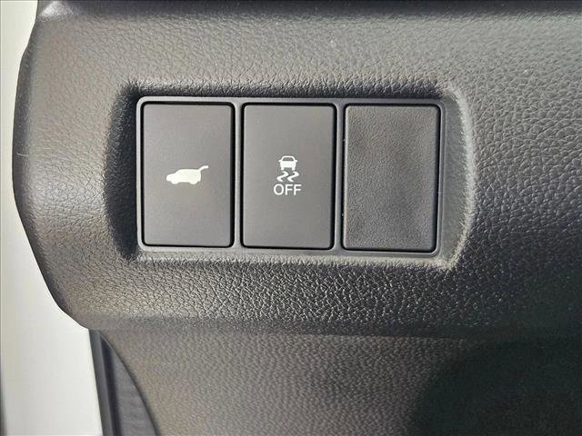 Used 2023 Honda Pilot Touring image 13