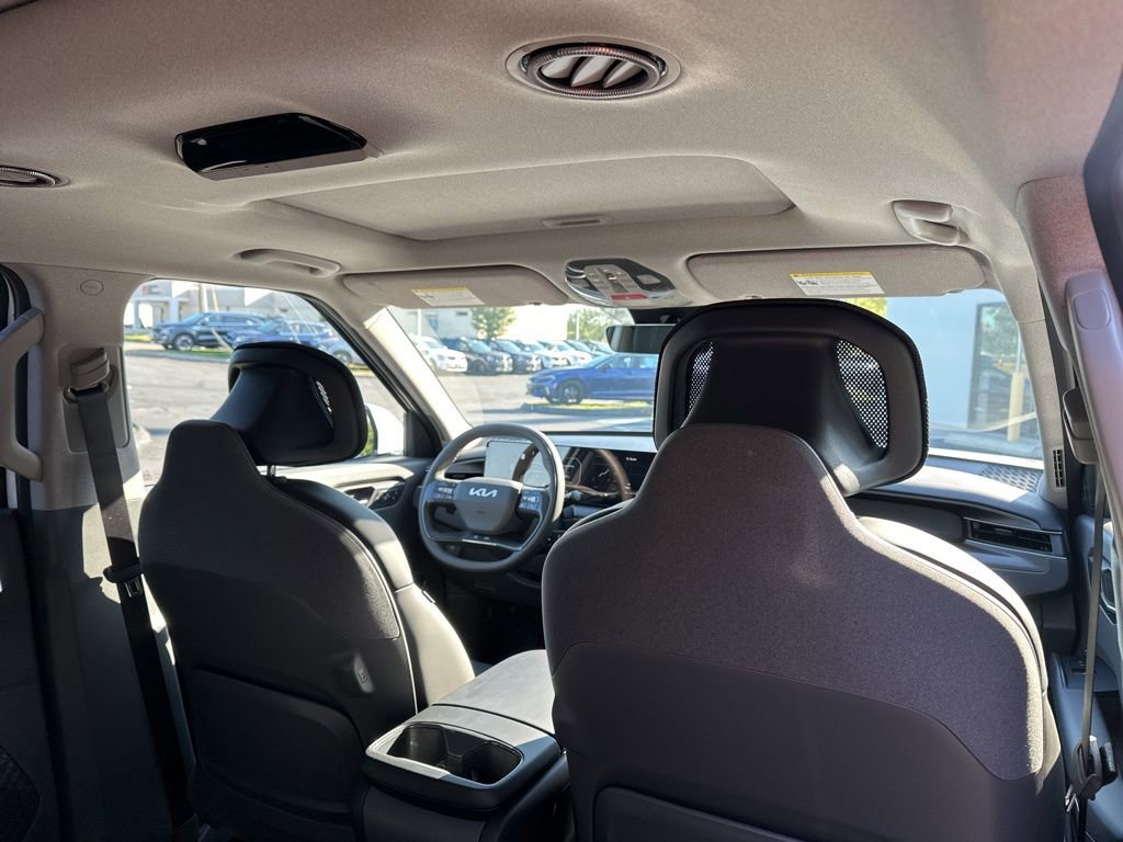 New 2026 Kia EV9 Wind image 18