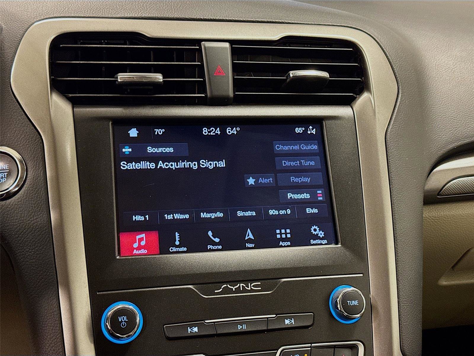 Used 2019 Ford Fusion SE image 15