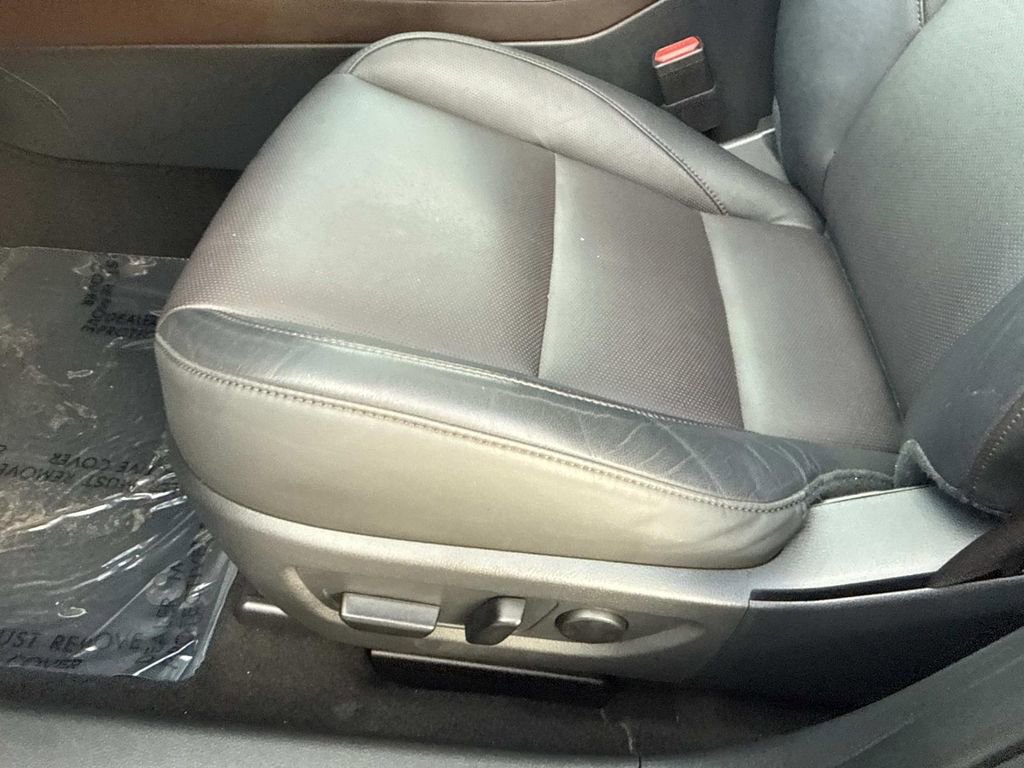 Certified 2025 MAZDA CX-30 2.5 Turbo w/ Premium Plus Pkg image 31