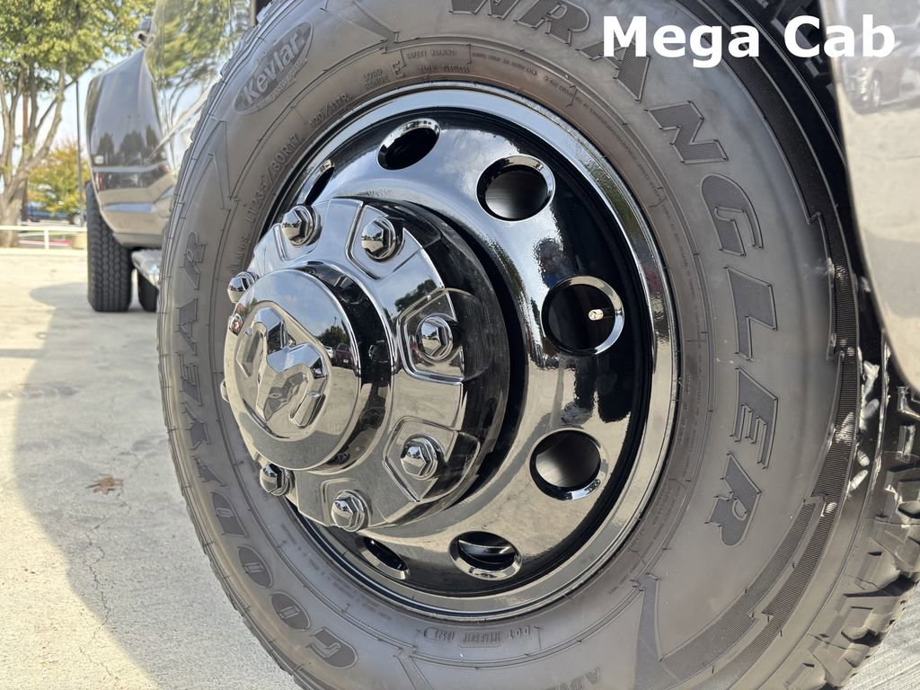 Used 2025 RAM 3500 Laramie w/ Sport Appearance Package image 11