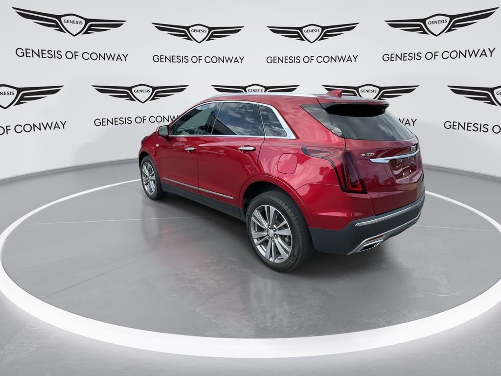 Used 2020 Cadillac XT5 Premium Luxury w/ LPO, Floor Liner Package FWD image 6