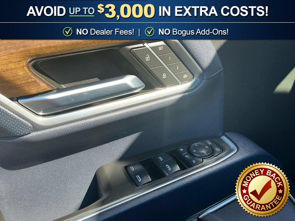 Used 2024 Chevrolet Silverado 2500 High Country w/ High Country Premium Package AWD/4WD image 16