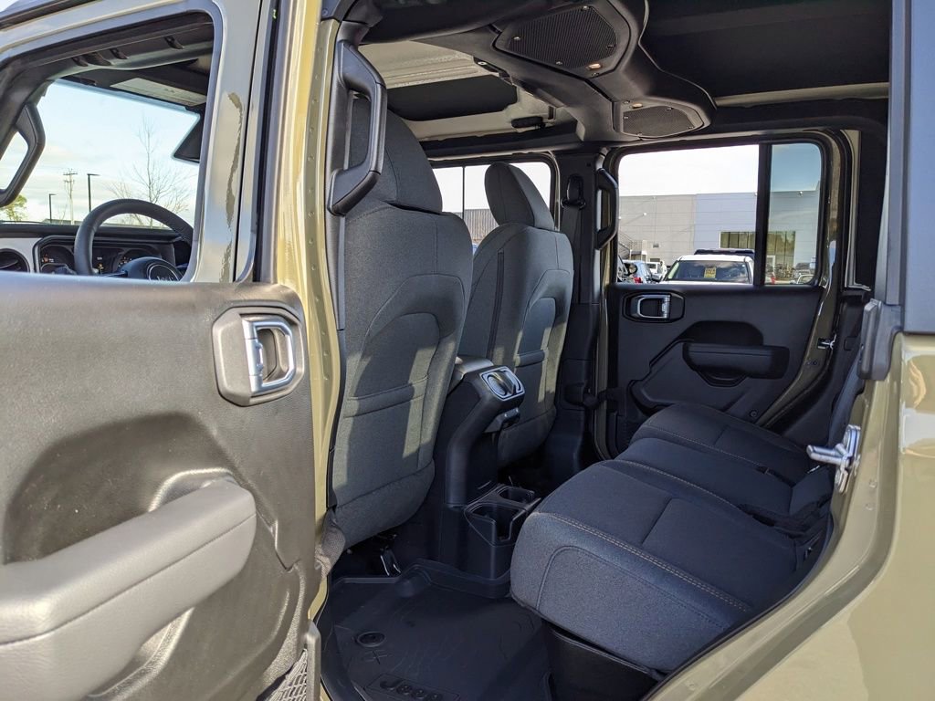 New 2026 Jeep Gladiator Willys image 38