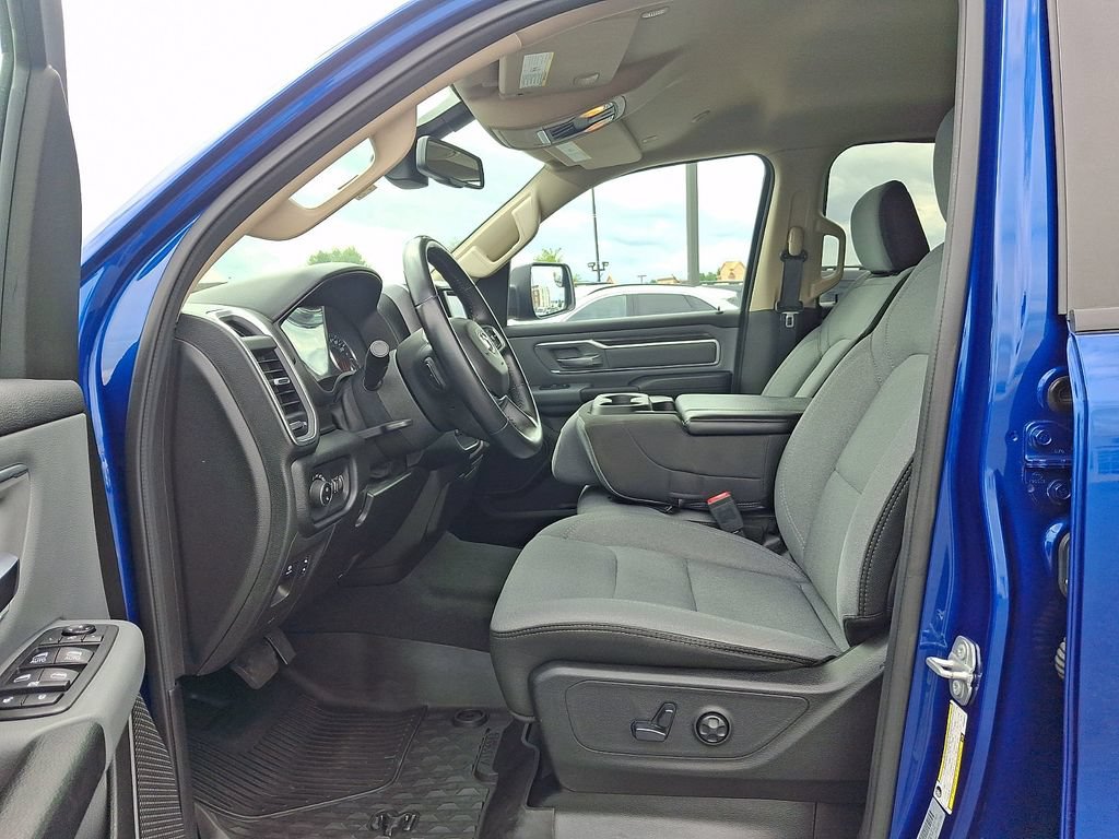 Used 2019 RAM 1500 Big Horn AWD/4WD image 13