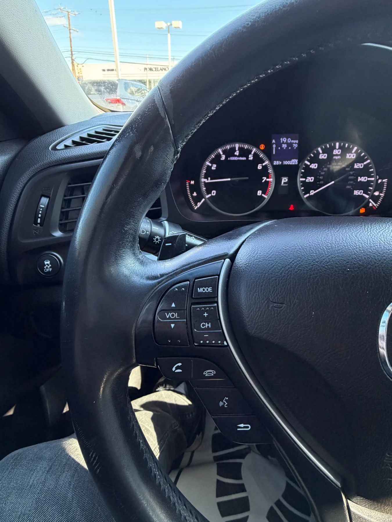 Used 2015 Acura ILX w/ Technology Package image 18