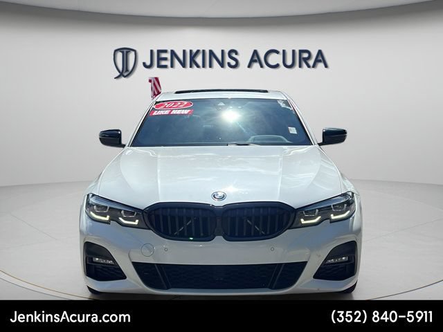 Used 2022 BMW 330e w/ M Sport Package RWD image 8