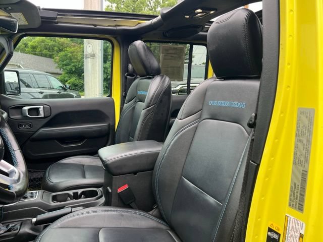Used 2023 Jeep Wrangler Unlimited Rubicon 4xe w/ Cold Weather Group AWD/4WD image 3