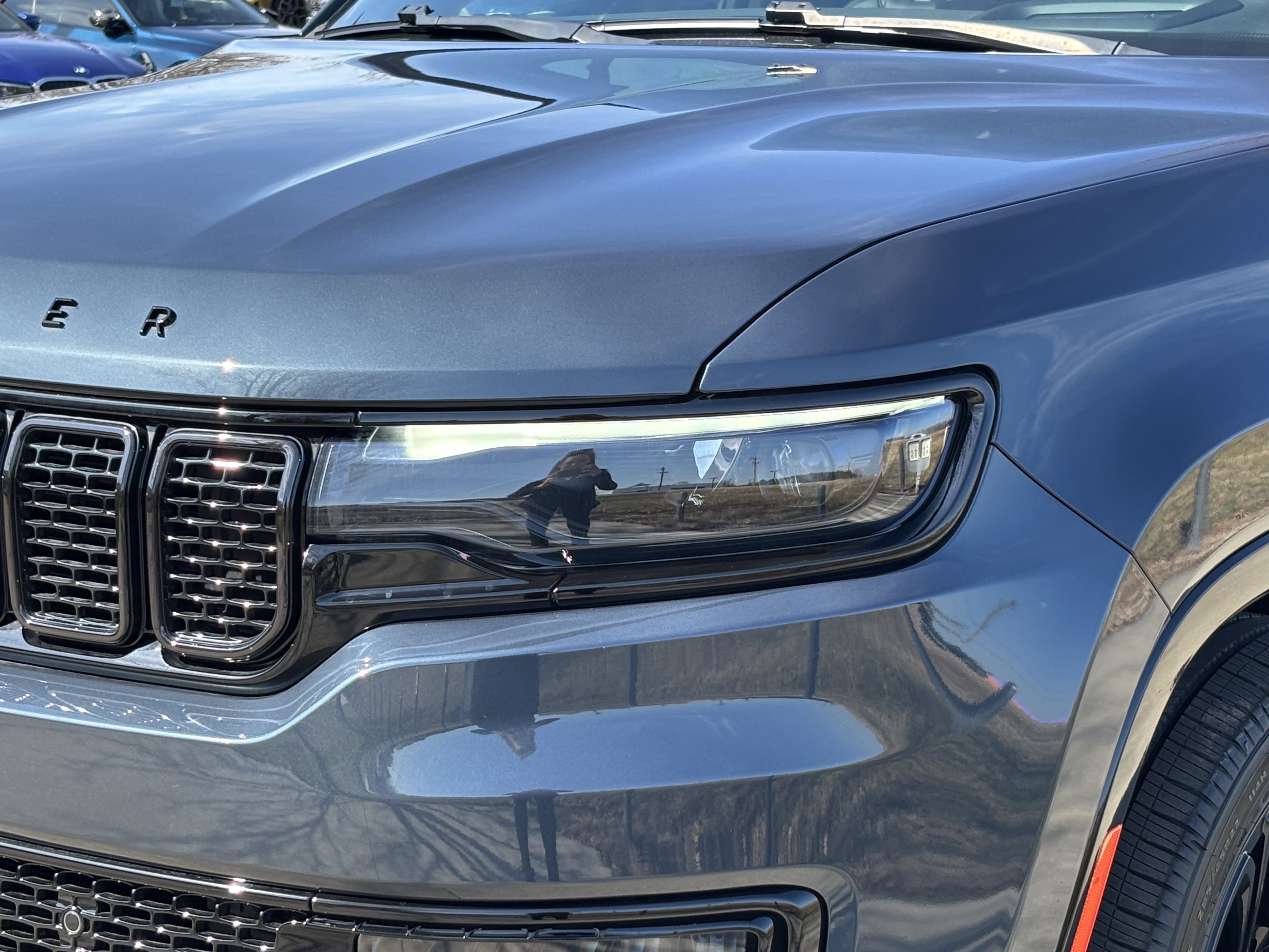 Used 2024 Jeep Wagoneer L Series II w/ Convenience Group I image 6