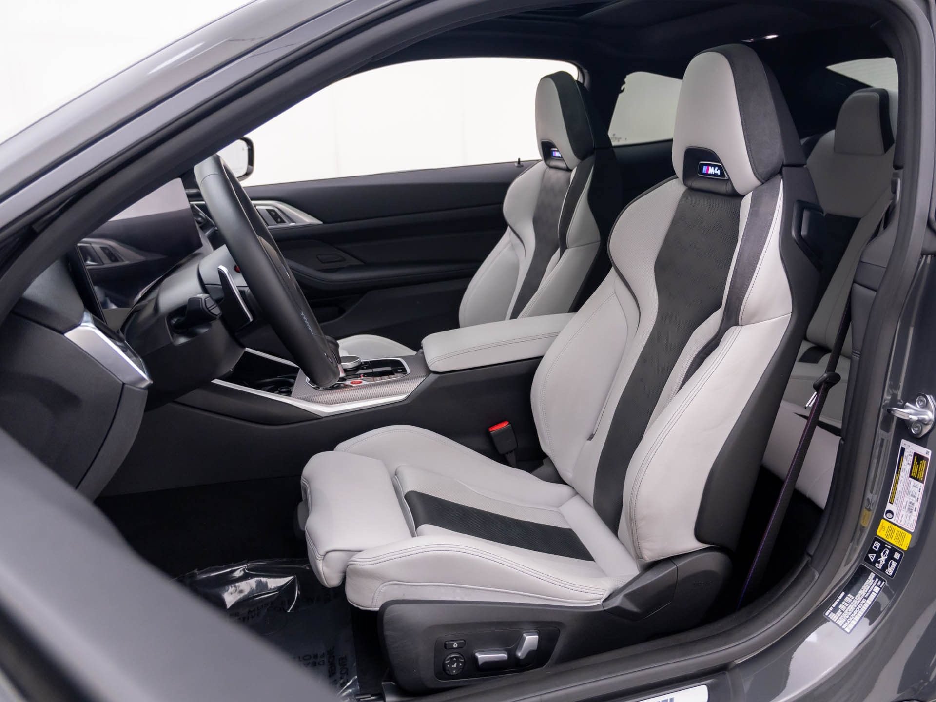 Used 2024 BMW M4 xDrive Competition AWD/4WD image 15
