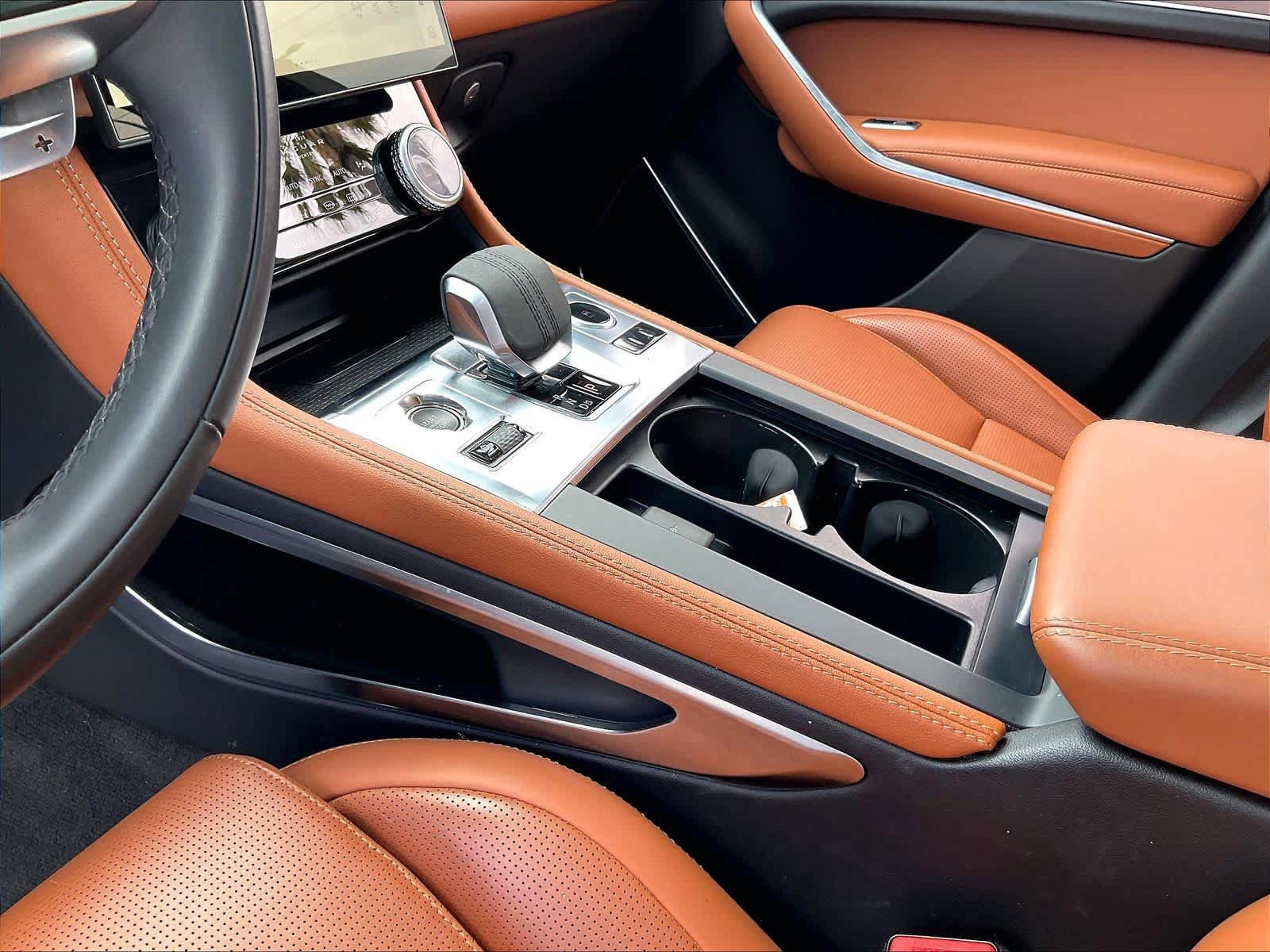 Used 2024 Jaguar F-PACE R-Dynamic S AWD/4WD image 20
