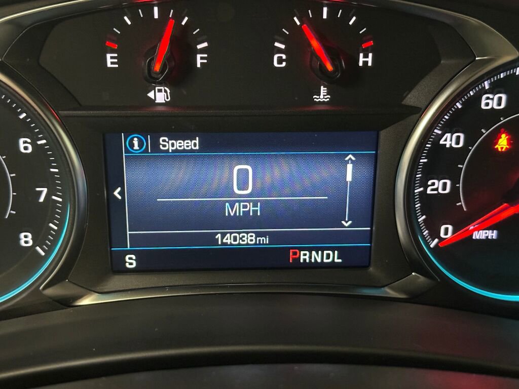 Certified 2024 Chevrolet Equinox LT w/ LPO, Floor Liner Package image 10