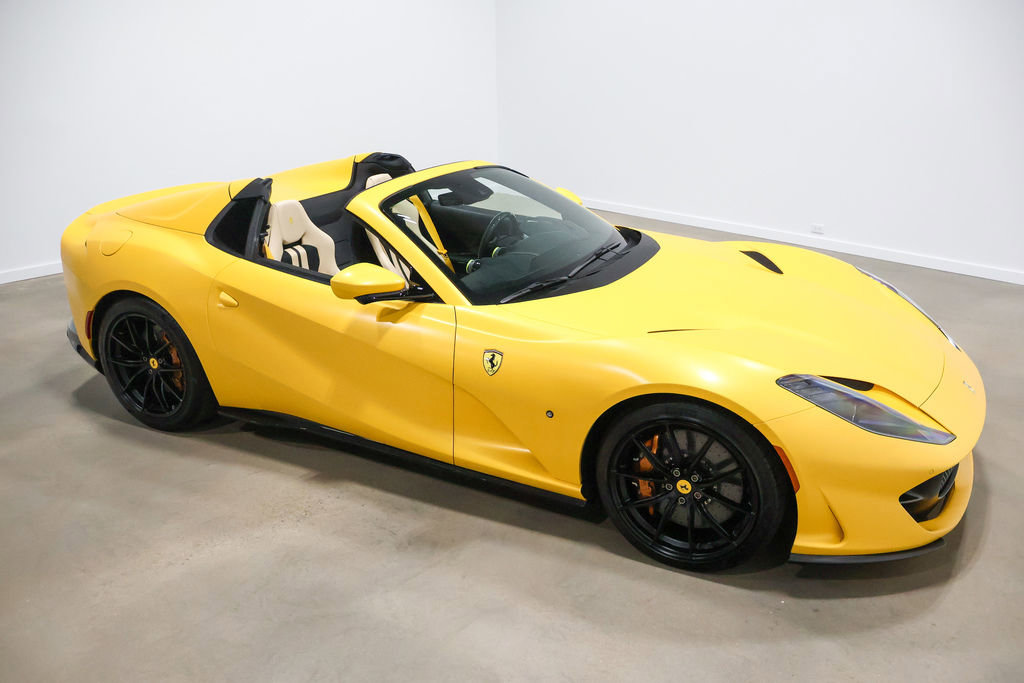 Used 2022 Ferrari 812 GTS image 81