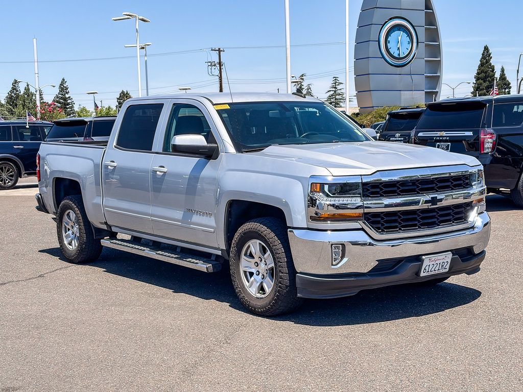 Used 2018 Chevrolet Silverado 1500 LT w/ All Star Edition RWD image 5