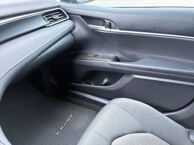 Used 2023 Toyota Camry LE w/ Convenience Package FWD image 31