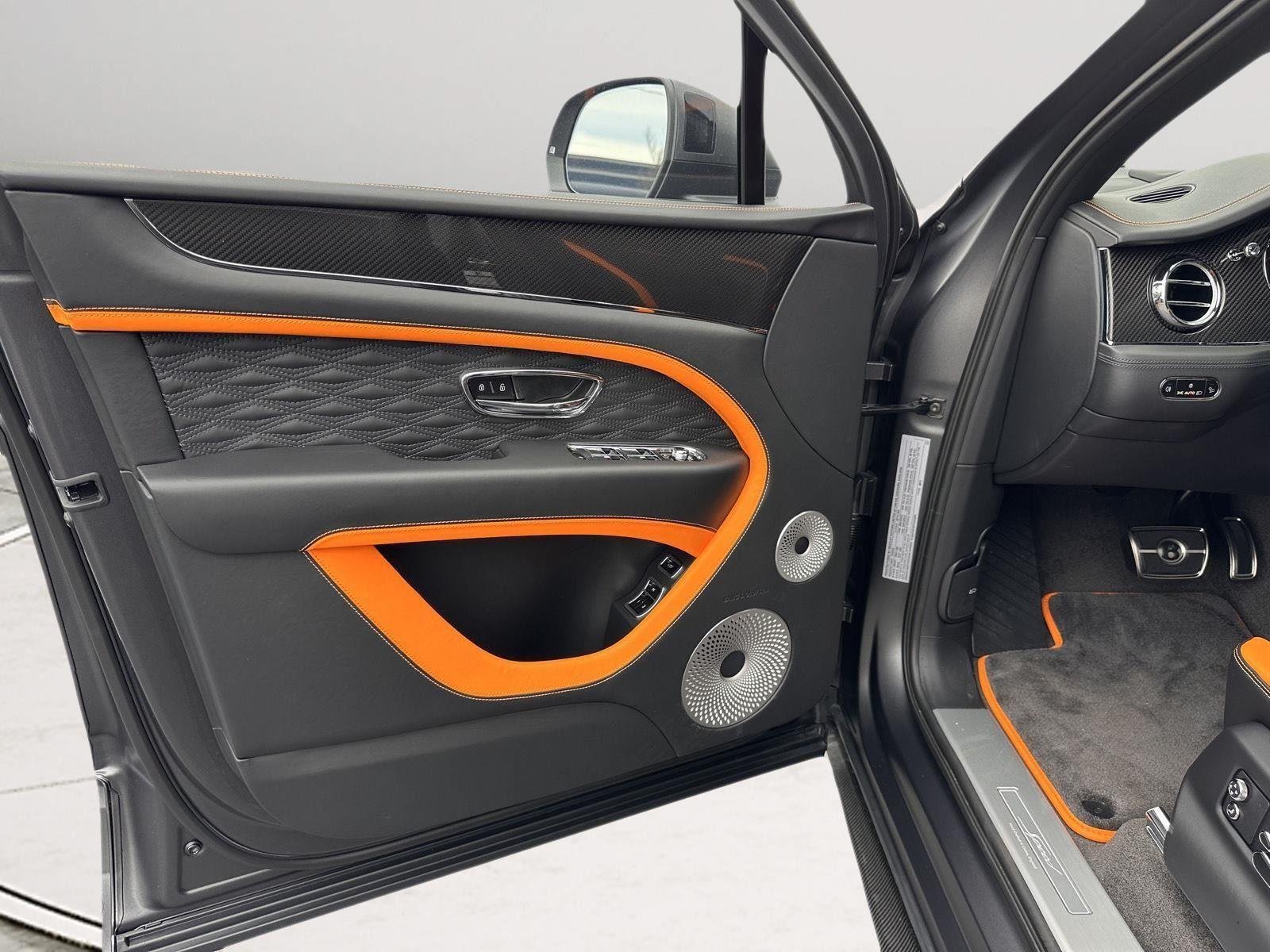 New 2026 Bentley Bentayga Speed AWD/4WD image 17