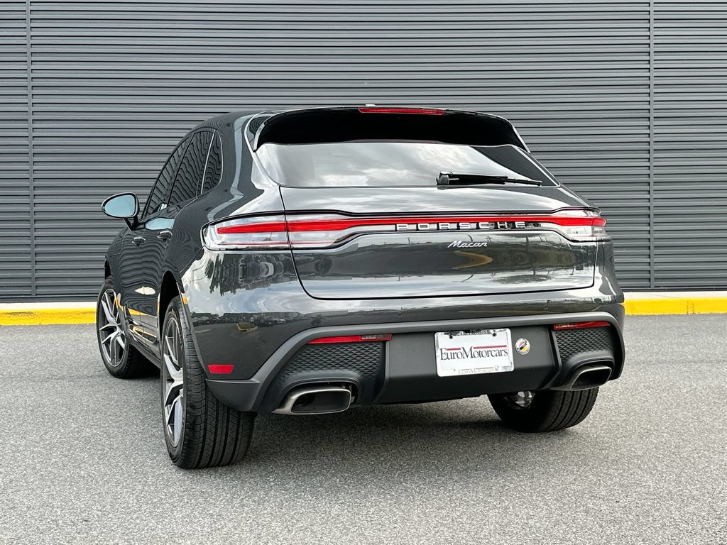 New 2026 Porsche Macan AWD/4WD image 3