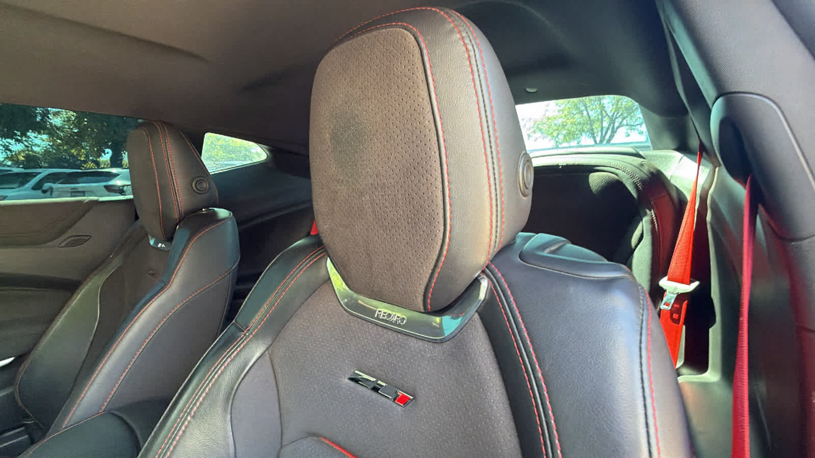 Used 2018 Chevrolet Camaro ZL1 RWD image 11