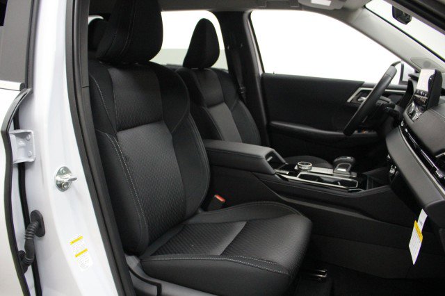 New 2026 Mitsubishi Outlander ES image 19