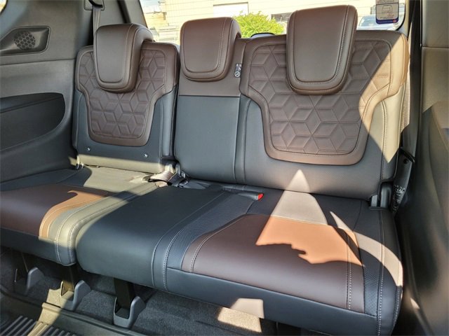 New 2026 Nissan Armada Platinum Reserve image 12