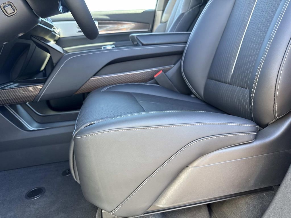 New 2026 Cadillac Vistiq Sport image 21