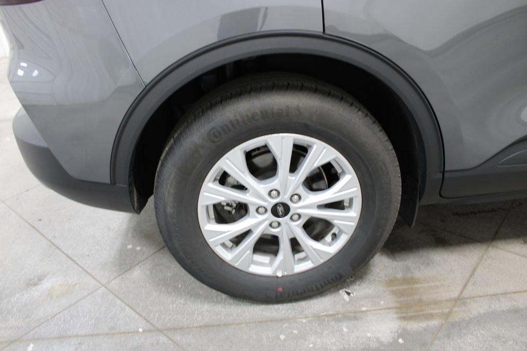Used 2025 Ford Escape Active AWD/4WD image 36