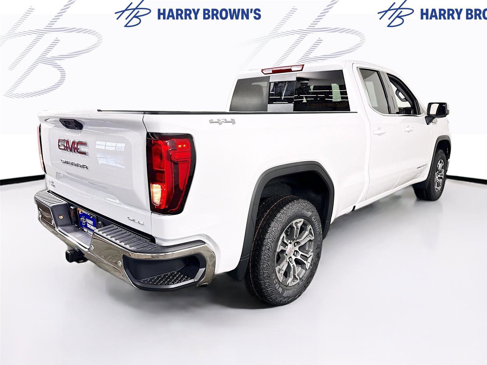 New 2026 GMC Sierra 1500 SLE w/ Preferred Package image 31