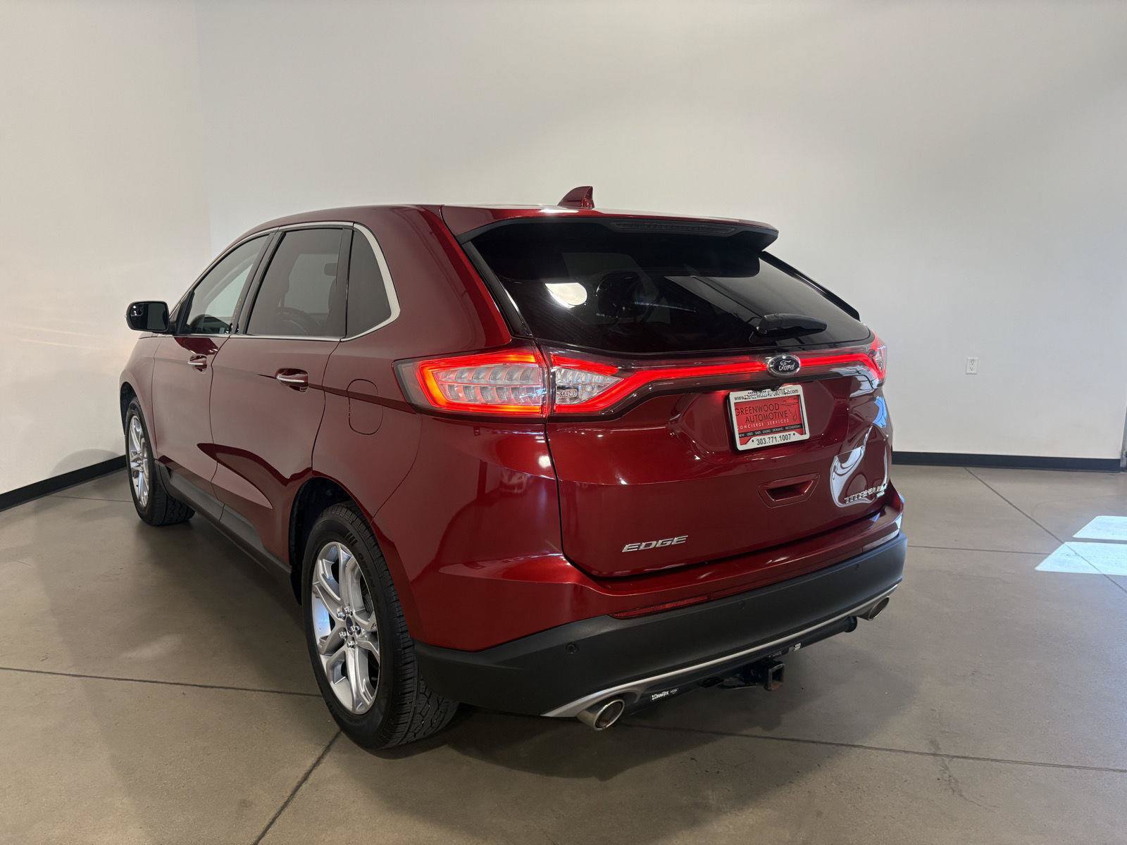 Used 2015 Ford Edge Titanium AWD/4WD image 5