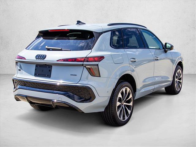 New 2026 Audi Q3 quattro 2.0T AWD/4WD image 5